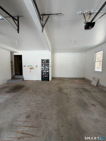 10 Ridge Road, East Haddam, CT 06423