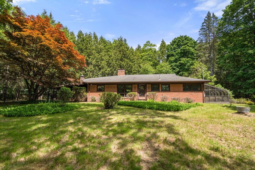 260 Landham Rd, Sudbury, MA 01776