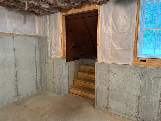 293 Miller Street, Middleboro, MA 02346