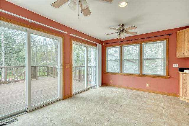 924 Ridge Road, Ontario, NY 14519