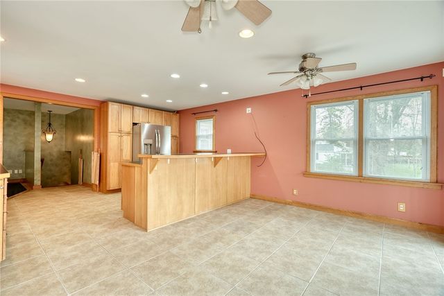 924 Ridge Road, Ontario, NY 14519