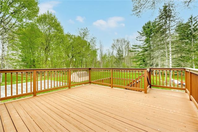 924 Ridge Road, Ontario, NY 14519