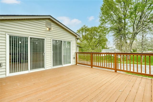 924 Ridge Road, Ontario, NY 14519