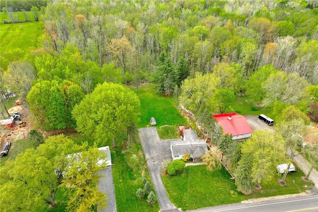 924 Ridge Road, Ontario, NY 14519