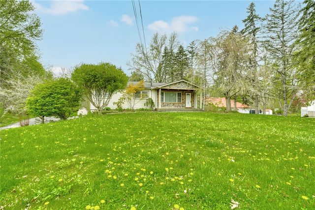 924 Ridge Road, Ontario, NY 14519