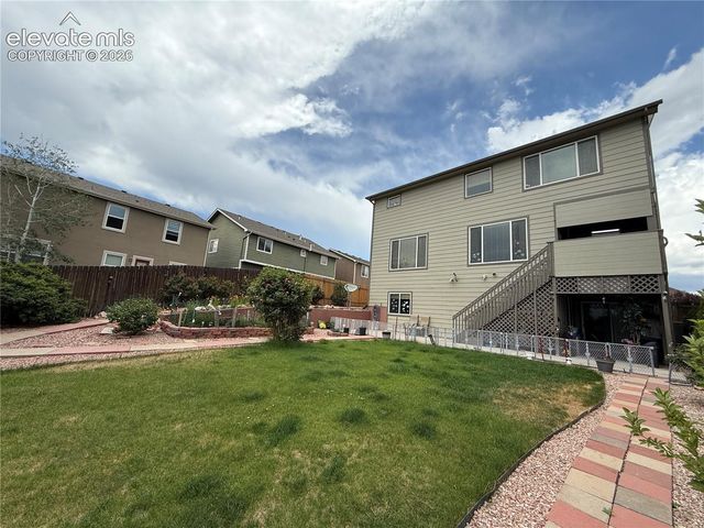 7319 Buffalo Prairie Court, Colorado Springs, CO 80915