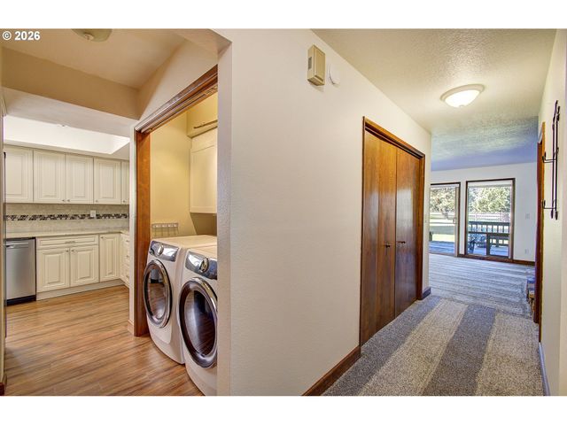 2363 40TH Ave, Longview, WA 98632