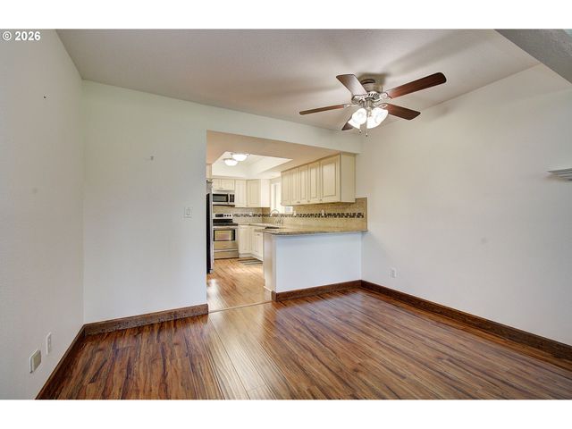 2363 40TH Ave, Longview, WA 98632