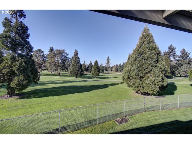 2363 40TH Ave, Longview, WA 98632