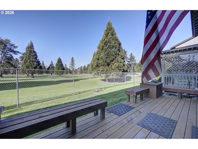 2363 40TH Ave, Longview, WA 98632