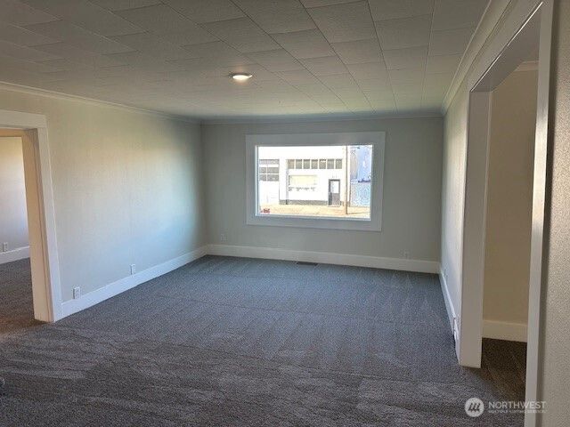 402 S 4TH Avenue, Kelso, WA 98626