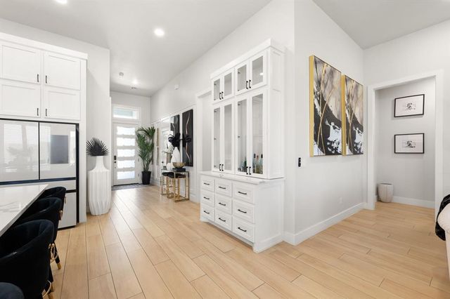 15801 Capri Lane, Edmond, OK 73013