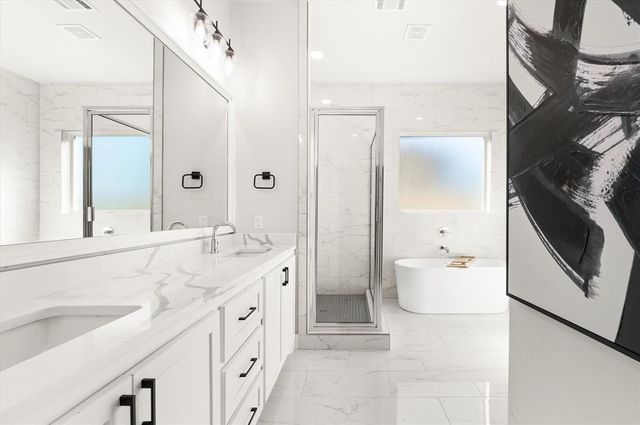 15801 Capri Lane, Edmond, OK 73013