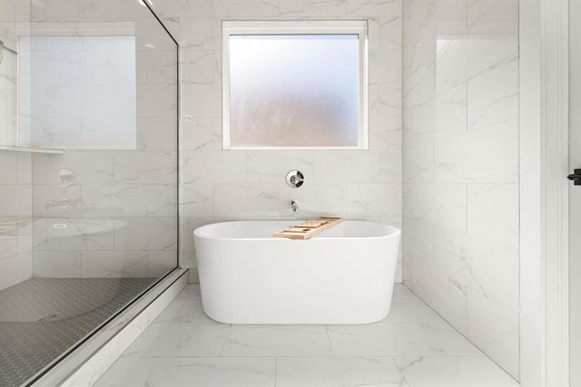 15801 Capri Lane, Edmond, OK 73013