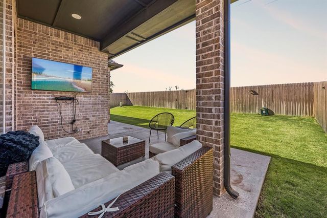 15801 Capri Lane, Edmond, OK 73013