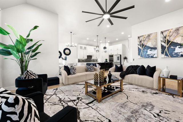 15801 Capri Lane, Edmond, OK 73013