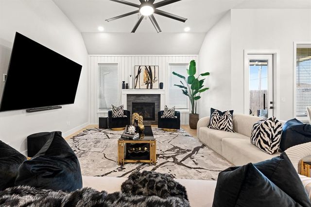 15801 Capri Lane, Edmond, OK 73013