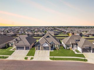 15801 Capri Lane, Edmond, OK 73013