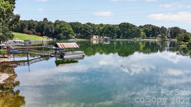 4807 Stratford Lane 26, Denver, NC 28037