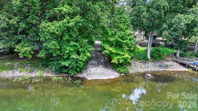 4807 Stratford Lane 26, Denver, NC 28037
