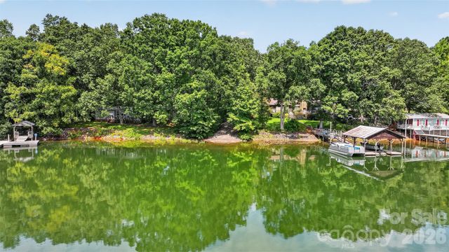4807 Stratford Lane 26, Denver, NC 28037