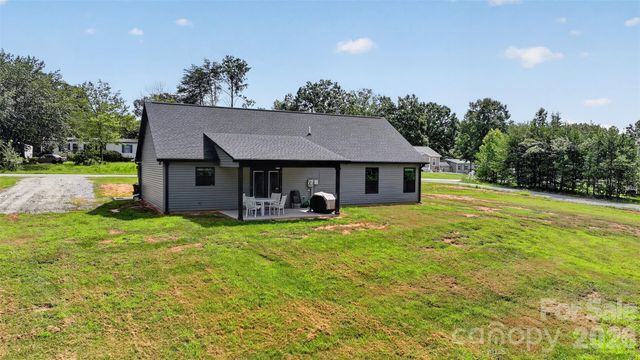 4807 Stratford Lane 26, Denver, NC 28037