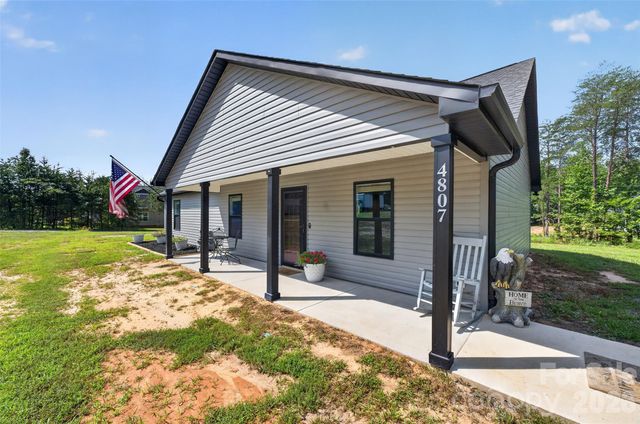 4807 Stratford Lane 26, Denver, NC 28037