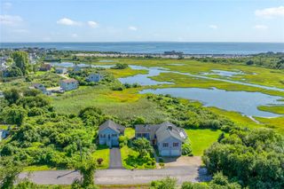 124 Houston Avenue, Narragansett, RI 02882
