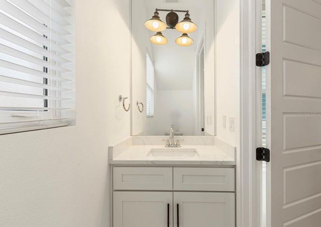214 E FLORIBRASKA AVENUE, Tampa, FL 33603