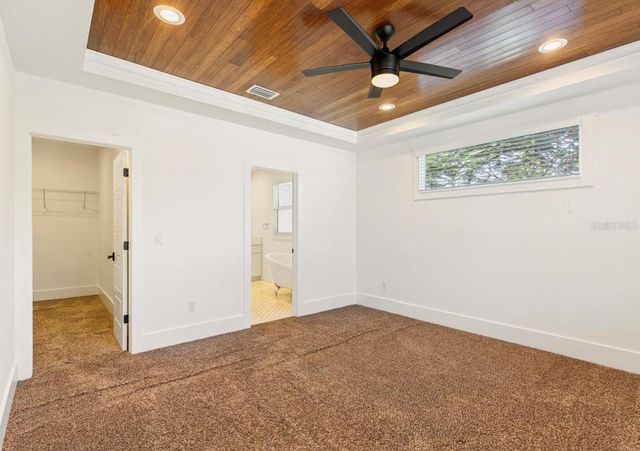 214 E FLORIBRASKA AVENUE, Tampa, FL 33603