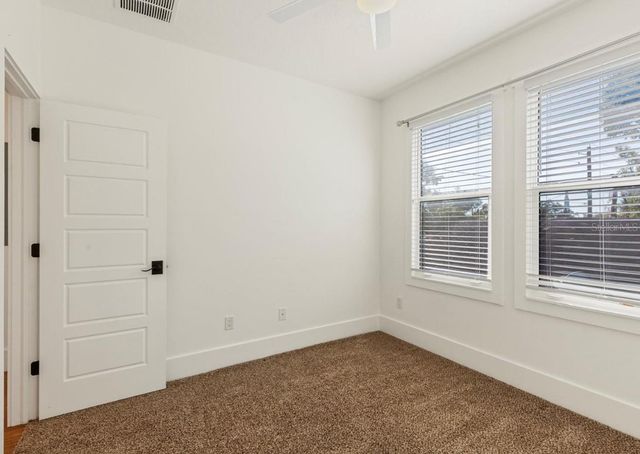 214 E FLORIBRASKA AVENUE, Tampa, FL 33603