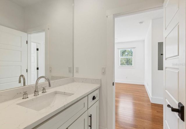 214 E FLORIBRASKA AVENUE, Tampa, FL 33603