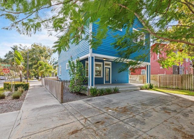 214 E FLORIBRASKA AVENUE, Tampa, FL 33603