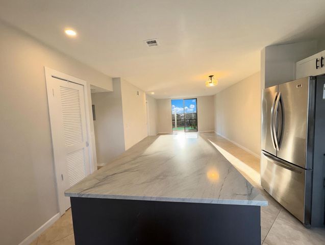 3351 NW 85th 116, Coral Springs, FL 33065