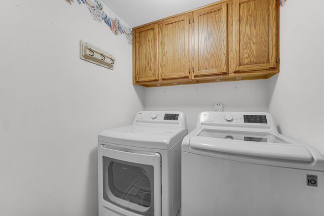 11355 Ventura Drive, St. John, IN 46373