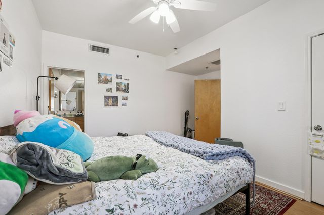 711 W 26th ST 704, Austin, TX 78705