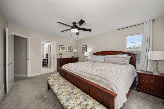 17201 E Galaxy Ln, Greenacres, WA 99016