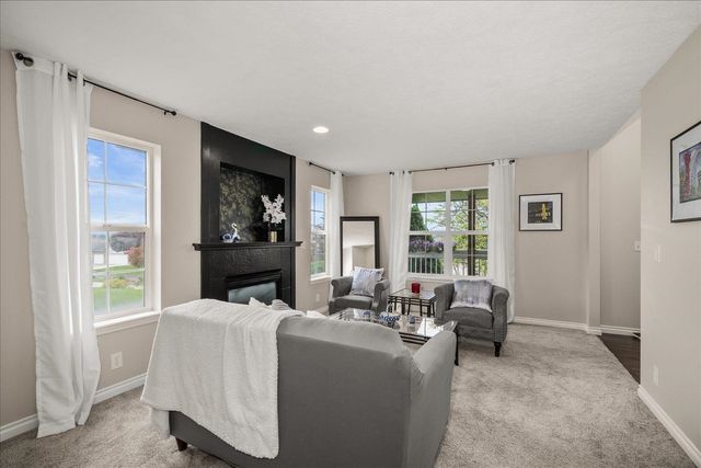 17201 E Galaxy Ln, Greenacres, WA 99016