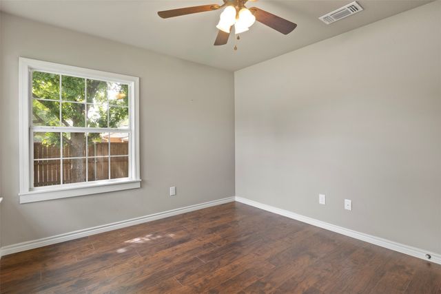 1516 E Peyton, Sherman, TX 75090