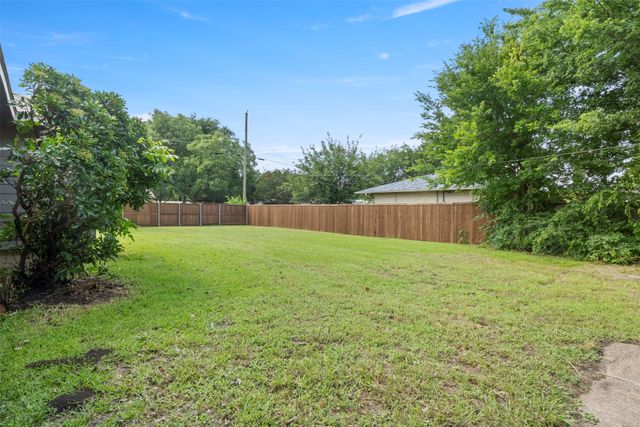 1516 E Peyton, Sherman, TX 75090