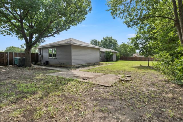 1516 E Peyton, Sherman, TX 75090