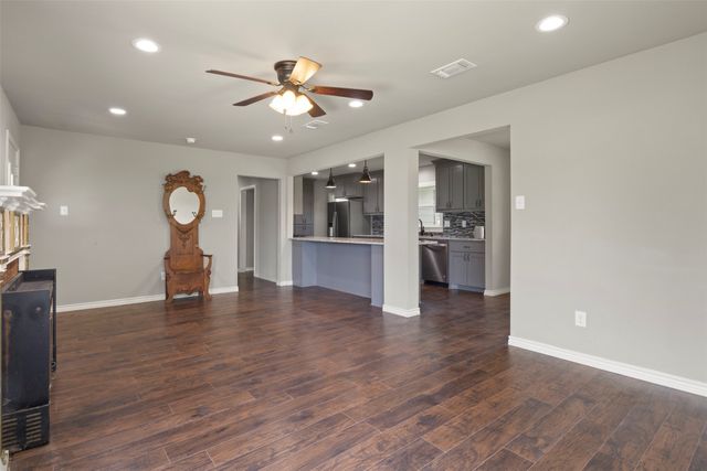 1516 E Peyton, Sherman, TX 75090