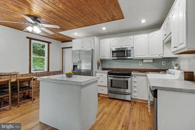3023 HARFORD RD, Hydes, MD 21082