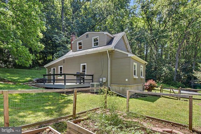3023 HARFORD RD, Hydes, MD 21082