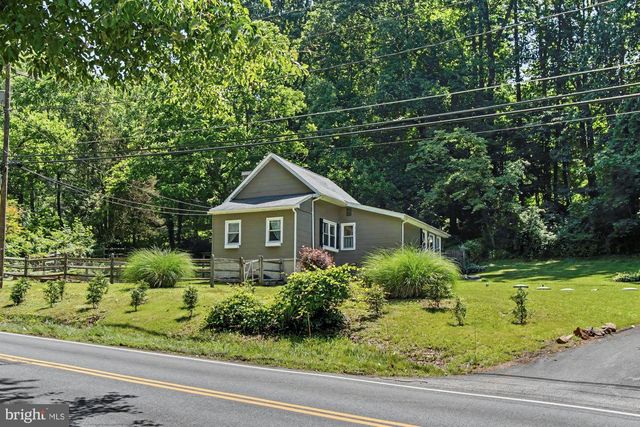 3023 HARFORD RD, Hydes, MD 21082