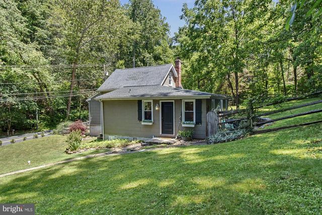 3023 HARFORD RD, Hydes, MD 21082