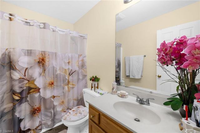 1513 Birkdale Court, High Point, NC 27265