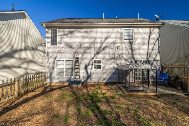 1513 Birkdale Court, High Point, NC 27265