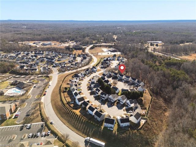 1513 Birkdale Court, High Point, NC 27265