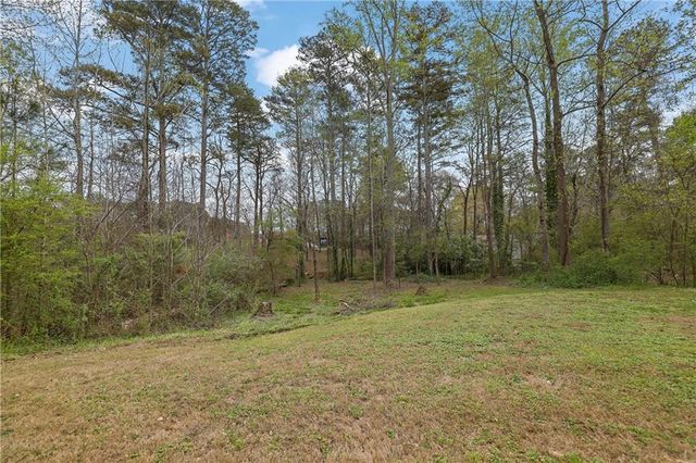 5706 Forest Place, Acworth, GA 30102